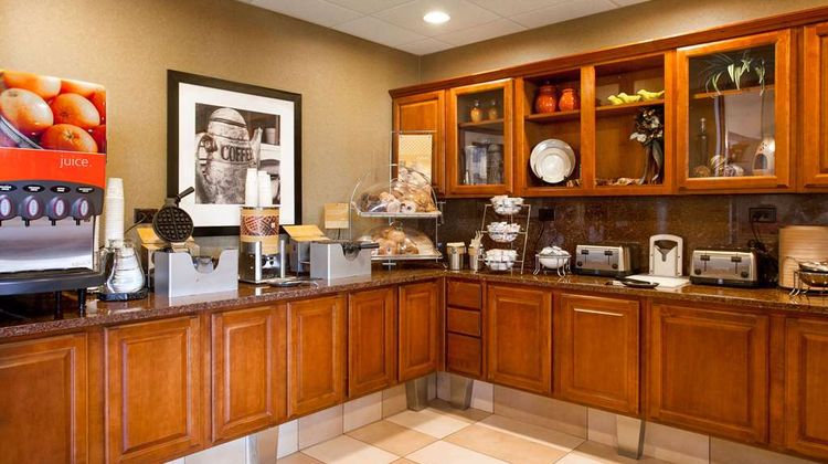 Hampton Inn & Suites Addison Restaurant