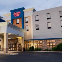 Hampton Inn & Suites Addison