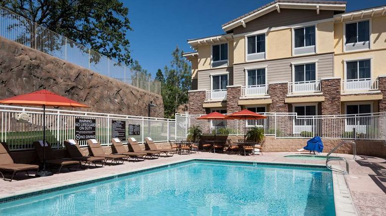 <b>Homewood Suites Agoura Hills Pool</b>. Images powered by <a href="https://iceportal.shijigroup.com/" title="IcePortal" target="_blank">IcePortal</a>.