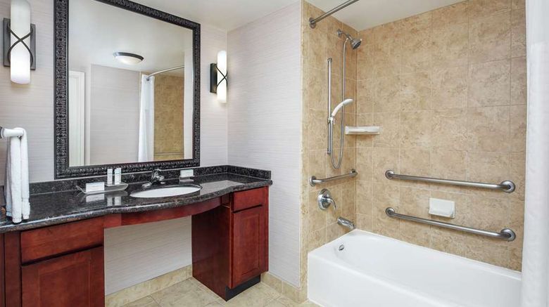 <b>Homewood Suites Agoura Hills Room</b>. Images powered by <a href="https://iceportal.shijigroup.com/" title="IcePortal" target="_blank">IcePortal</a>.