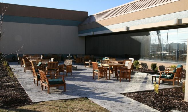 Doubletree Hotel Augusta Exterior