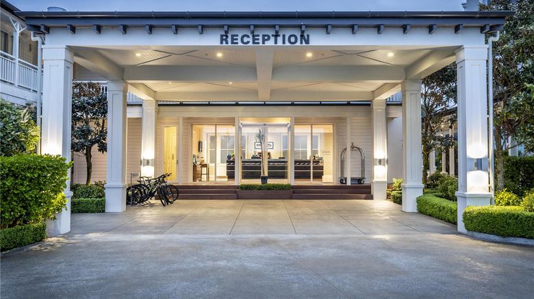 <b>Hilton Lake Taupo Exterior</b>. Images powered by <a href="https://iceportal.shijigroup.com/" title="IcePortal" target="_blank">IcePortal</a>.
