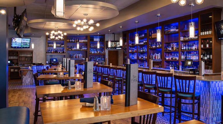<b>Hilton Garden Inn Clifton Park Restaurant</b>. Images powered by <a href="https://iceportal.shijigroup.com/" title="IcePortal" target="_blank">IcePortal</a>.