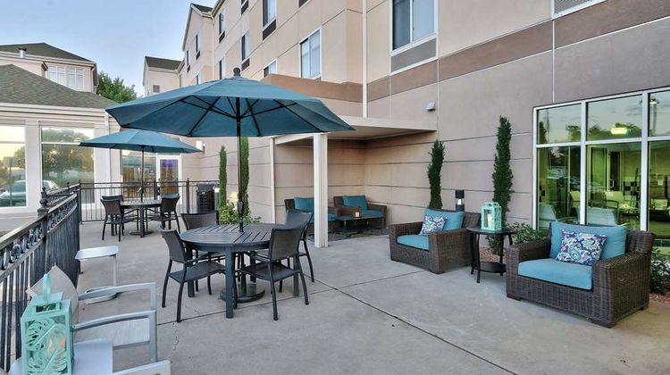 Hilton Garden Inn Journal Center Exterior