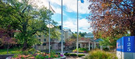 Hilton Garden Inn Saratoga Springs Exterior