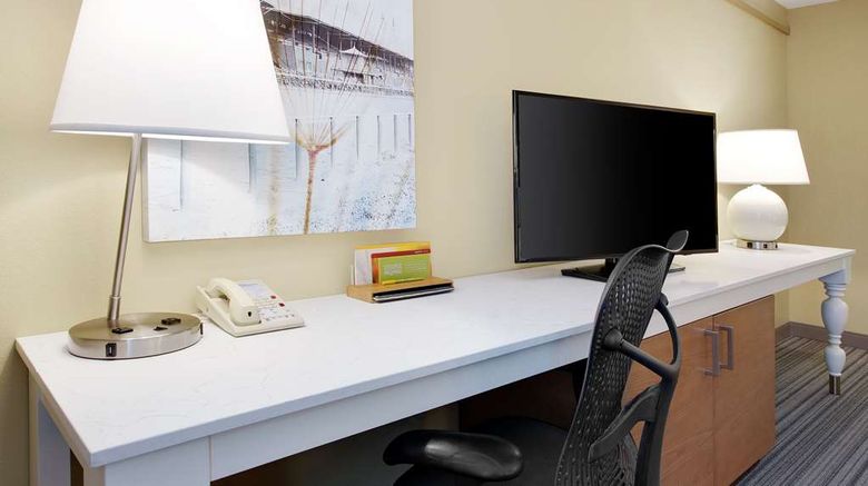 <b>Hilton Garden Inn Saratoga Springs Room</b>. Images powered by <a href="https://iceportal.shijigroup.com/" title="IcePortal" target="_blank">IcePortal</a>.