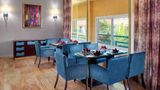 Hilton Alexandria Green Plaza Restaurant
