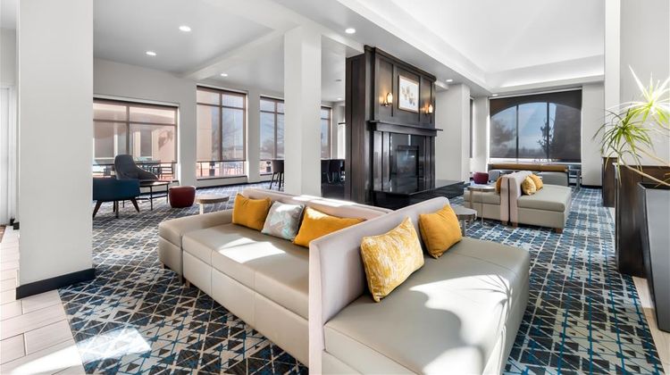 Hilton Garden Inn Lobby