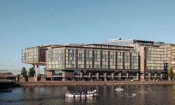 DoubleTree Amsterdam Centraal Station