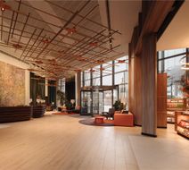 DoubleTree Amsterdam Centraal Station Lobby