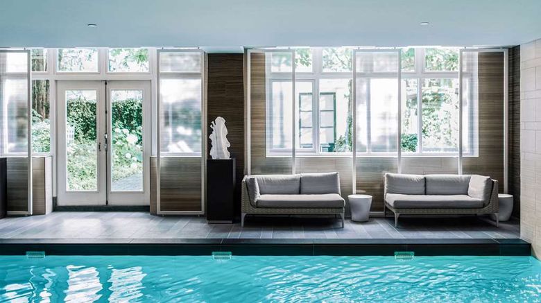 <b>Waldorf Astoria Amsterdam Pool</b>. Images powered by <a href="https://iceportal.shijigroup.com/" title="IcePortal" target="_blank">IcePortal</a>.