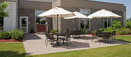 Hilton Garden Inn Ames Exterior