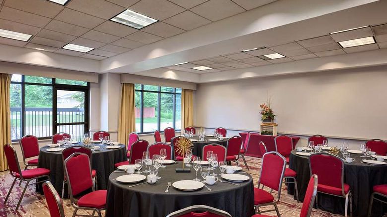 <b>Hilton Garden Inn Anchorage Meeting</b>. Images powered by <a href="https://iceportal.shijigroup.com/" title="IcePortal" target="_blank">IcePortal</a>.