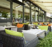 Hilton Antwerp Old Town Exterior