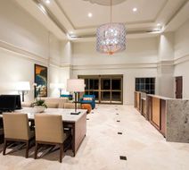 DoubleTree Suites by Hilton Hotel Naples Lobby