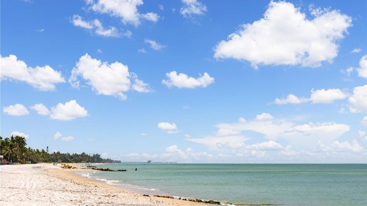 Hampton Inn Naples Central Beach