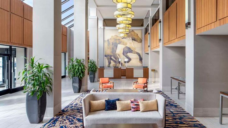 Hilton Arlington Lobby