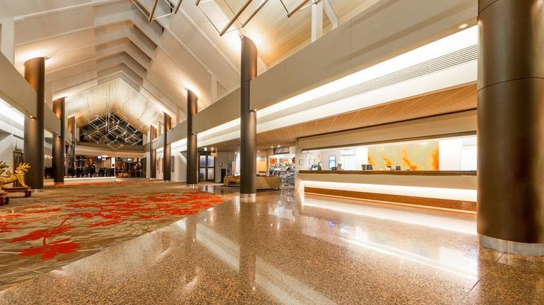 <b>DoubleTree by Hilton Hotel Alice Springs Lobby</b>. Images powered by <a href="https://iceportal.shijigroup.com/" title="IcePortal" target="_blank">IcePortal</a>.