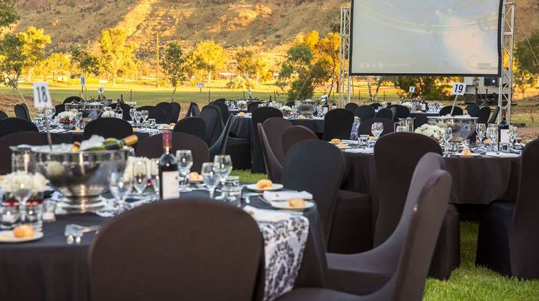 <b>DoubleTree by Hilton Hotel Alice Springs Meeting</b>. Images powered by <a href="https://iceportal.shijigroup.com/" title="IcePortal" target="_blank">IcePortal</a>.