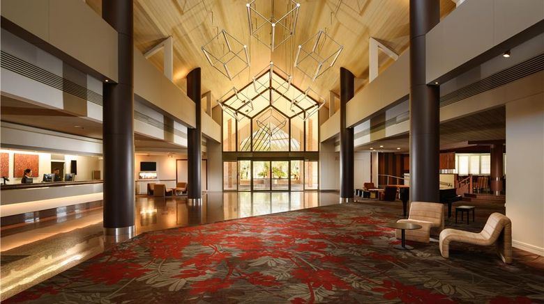 <b>DoubleTree by Hilton Hotel Alice Springs Lobby</b>. Images powered by <a href="https://iceportal.shijigroup.com/" title="IcePortal" target="_blank">IcePortal</a>.