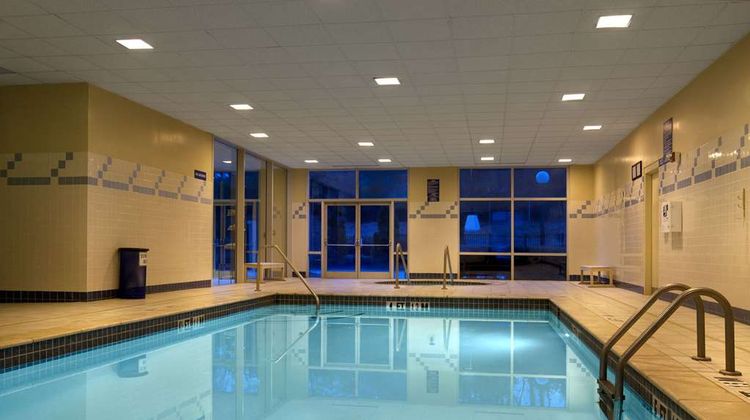 Hilton Atlanta Airport Pool