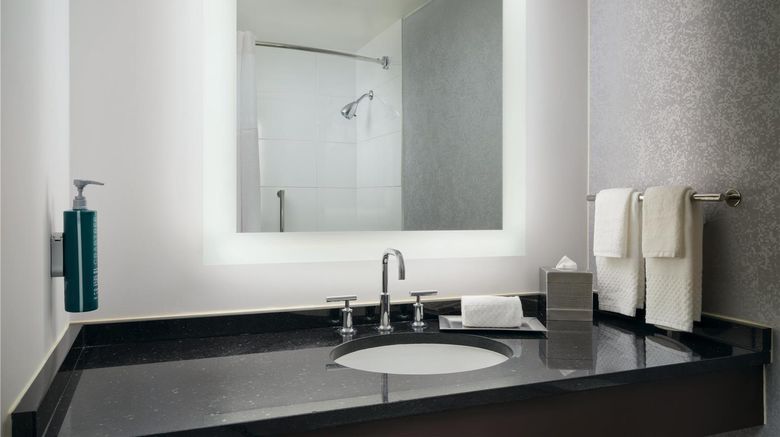 <b>Hilton Atlanta Room</b>. Images powered by <a href="https://iceportal.shijigroup.com/" title="IcePortal" target="_blank">IcePortal</a>.