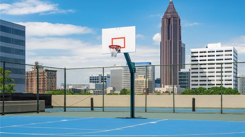 <b>Hilton Atlanta Recreation</b>. Images powered by <a href="https://iceportal.shijigroup.com/" title="IcePortal" target="_blank">IcePortal</a>.