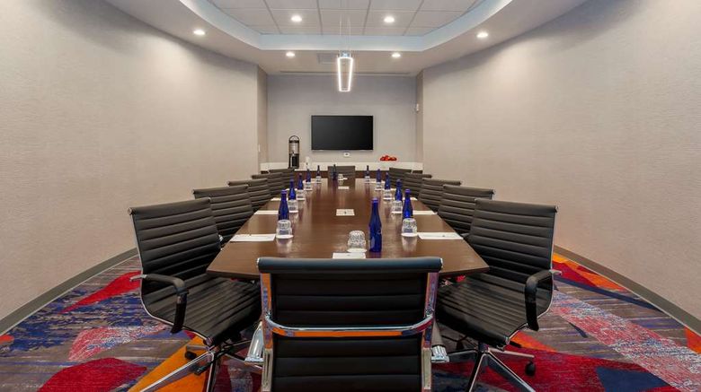 <b>DoubleTree Atlanta Airport Meeting</b>. Images powered by <a href="https://iceportal.shijigroup.com/" title="IcePortal" target="_blank">IcePortal</a>.