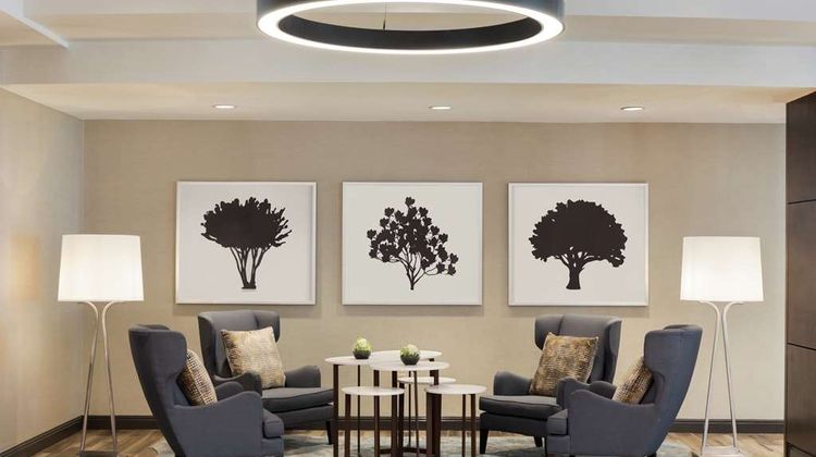 Embassy Suites Atlanta - Alpharetta Lobby