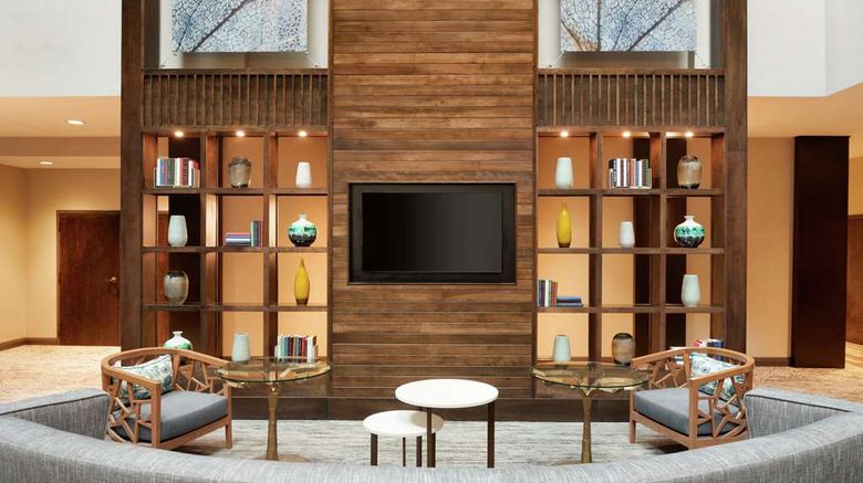 <b>Embassy Suites Atlanta - Alpharetta Lobby</b>. Images powered by <a href="https://iceportal.shijigroup.com/" title="IcePortal" target="_blank">IcePortal</a>.