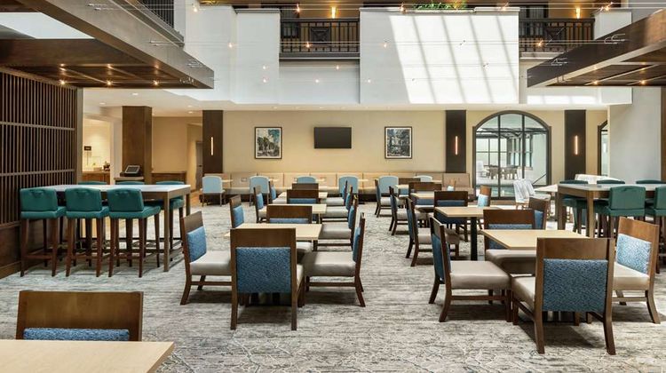 Embassy Suites Atlanta - Alpharetta Restaurant