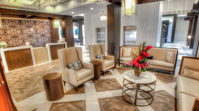 <b>DoubleTree Suites Atlanta - Galleria Lobby</b>. Images powered by <a href="https://iceportal.shijigroup.com/" title="IcePortal" target="_blank">IcePortal</a>.