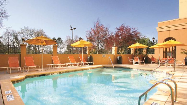 <b>DoubleTree Suites Atlanta - Galleria Pool</b>. Images powered by <a href="https://iceportal.shijigroup.com/" title="IcePortal" target="_blank">IcePortal</a>.