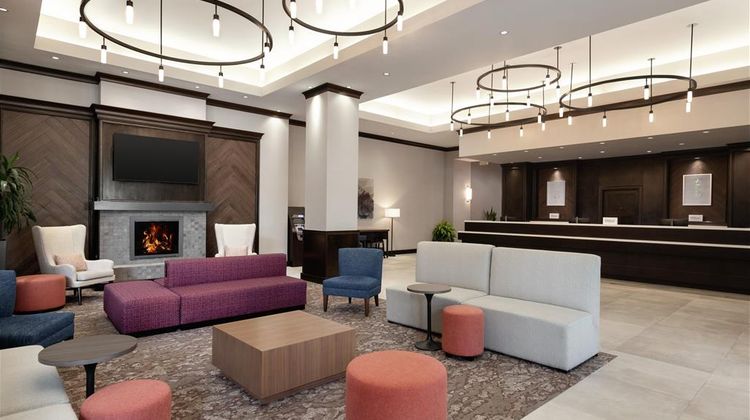 Hilton Garden Inn Atlanta Downtown Lobby