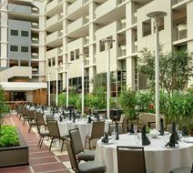 Embassy Suites Atlanta Centennial Park Lobby