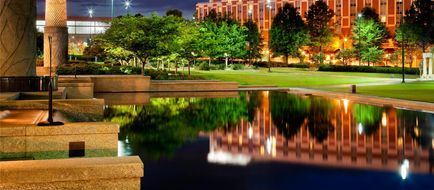 Embassy Suites Atlanta Centennial Park Exterior