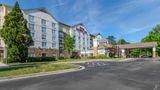 <b>Hilton Garden Inn Exterior</b>. Images powered by <a href="https://iceportal.shijigroup.com/" title="IcePortal" target="_blank">IcePortal</a>.