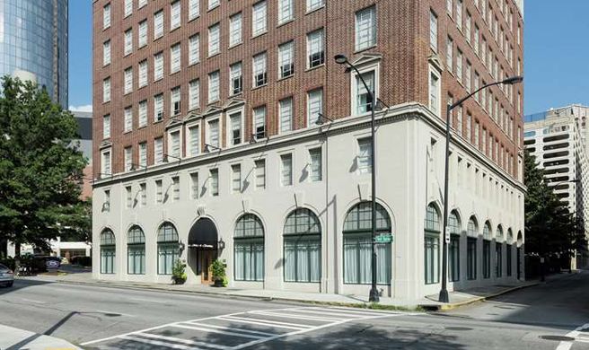 Hampton Inn & Suites Atlanta Downtown Exterior