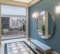 Hampton Inn & Suites Atlanta Downtown Lobby