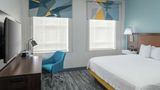 Hampton Inn & Suites Atlanta Downtown Room