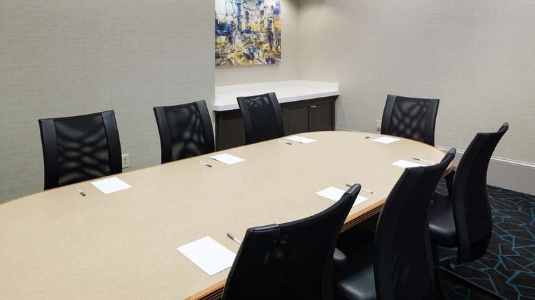 <b>Hampton Inn & Suites Atlanta Downtown Meeting</b>. Images powered by <a href="https://iceportal.shijigroup.com/" title="IcePortal" target="_blank">IcePortal</a>.