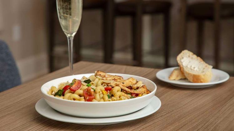 Hilton Garden Inn Johns Creek Restaurant