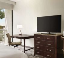 DoubleTree by Hilton Atlanta - Northlake Room