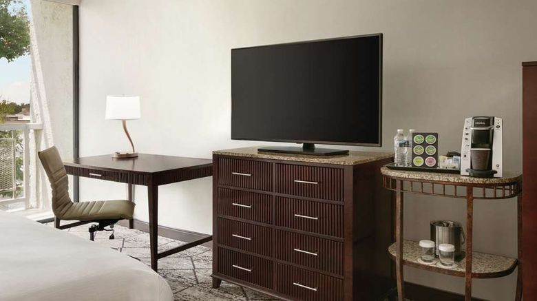 <b>DoubleTree by Hilton Atlanta - Northlake Room</b>. Images powered by <a href="https://iceportal.shijigroup.com/" title="IcePortal" target="_blank">IcePortal</a>.