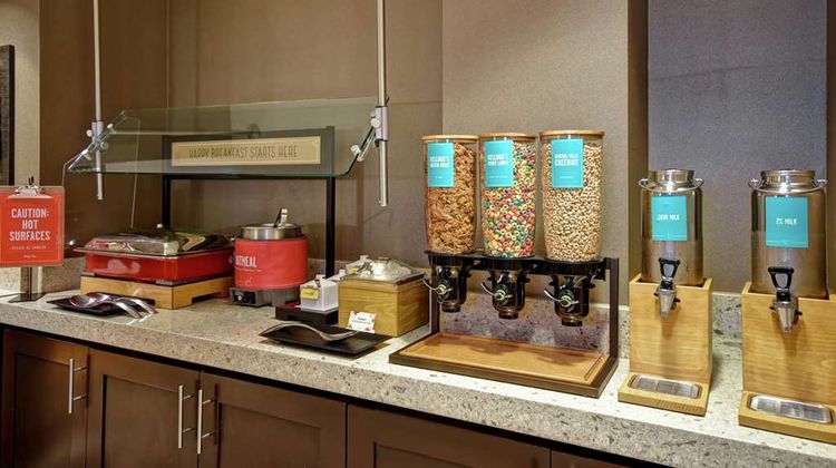 Hampton Inn Atlanta Mall of Georgia Restaurant