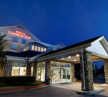 Hilton Garden Inn Atlanta Northpoint Exterior