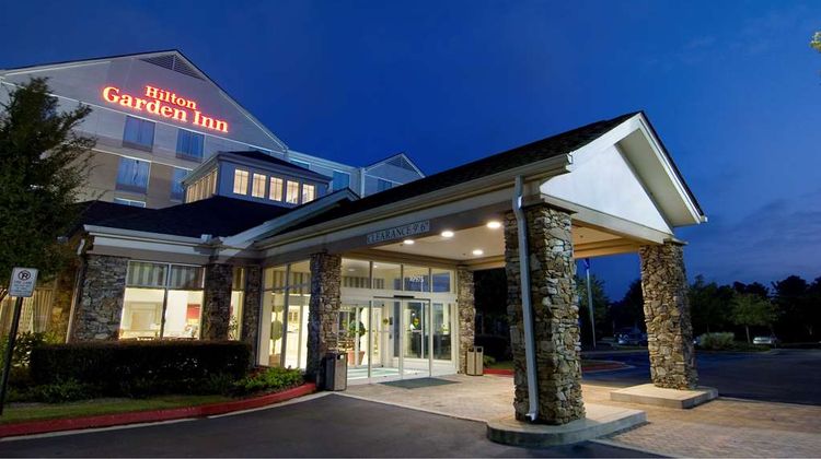 Hilton Garden Inn Atlanta Northpoint Exterior