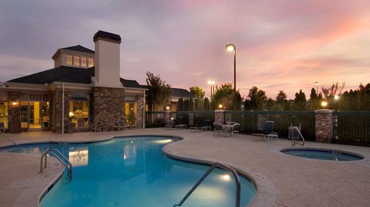 Hilton Garden Inn Atlanta Northpoint Pool