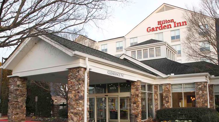 Hilton Garden Inn Atlanta Northpoint Exterior