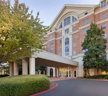 Doubletree Hotel Atlanta Exterior